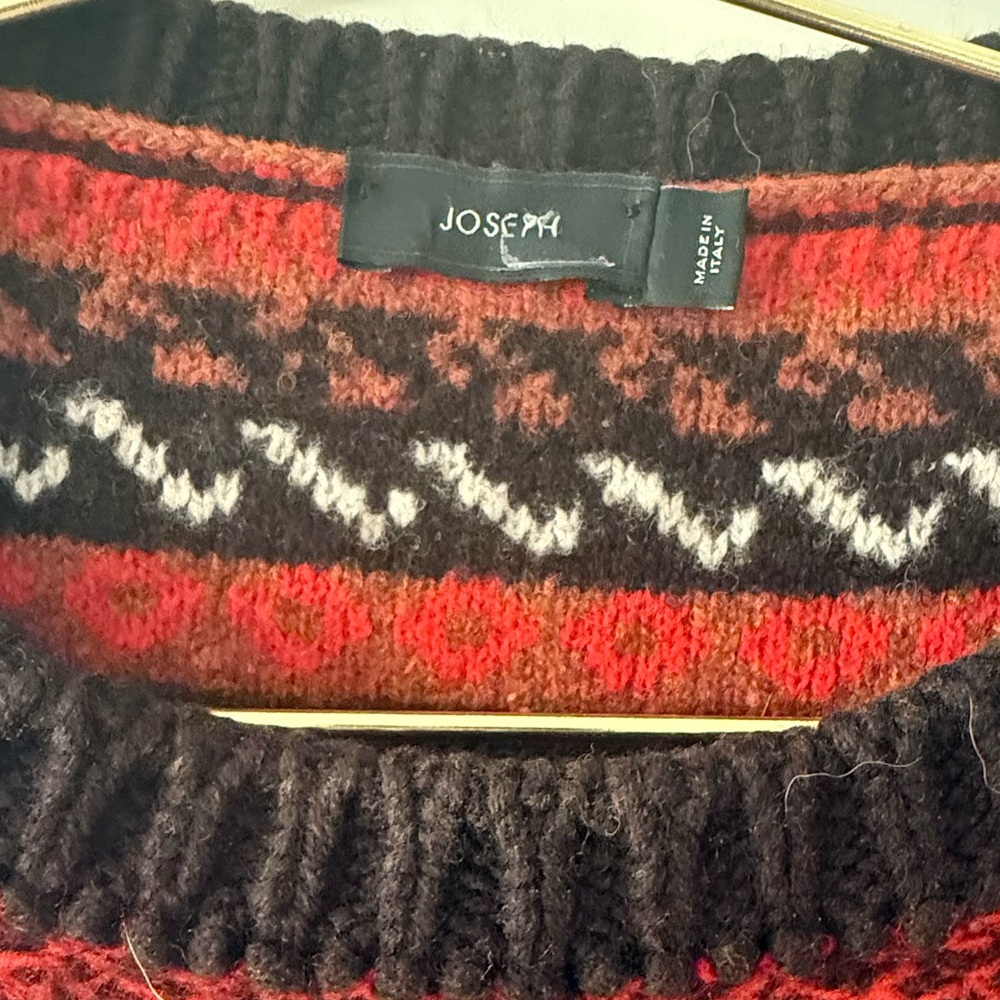 JOSEPH Red Print Crewneck Sweater - Picture 4 of 9